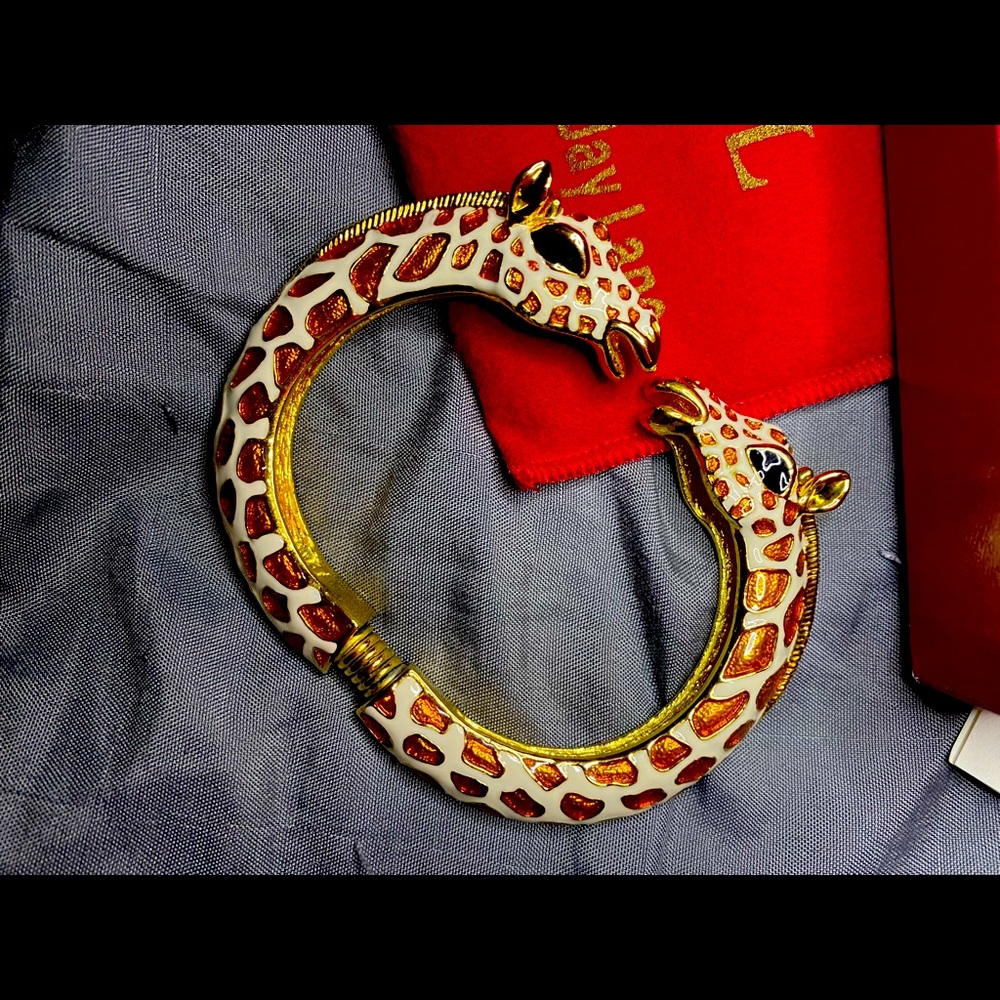 VINTAGE Giraffe Enamel Bangle